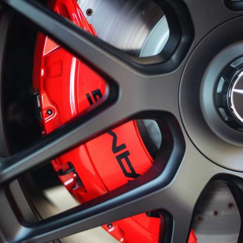 3d-wheel-scan black AMG wheel with red brake caliper