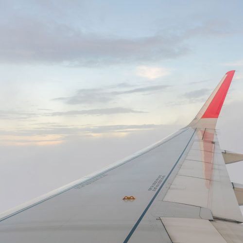 aeroplane-slats slats on jet wing