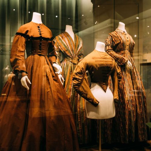 historical-clothing texture capture for clothing from the past